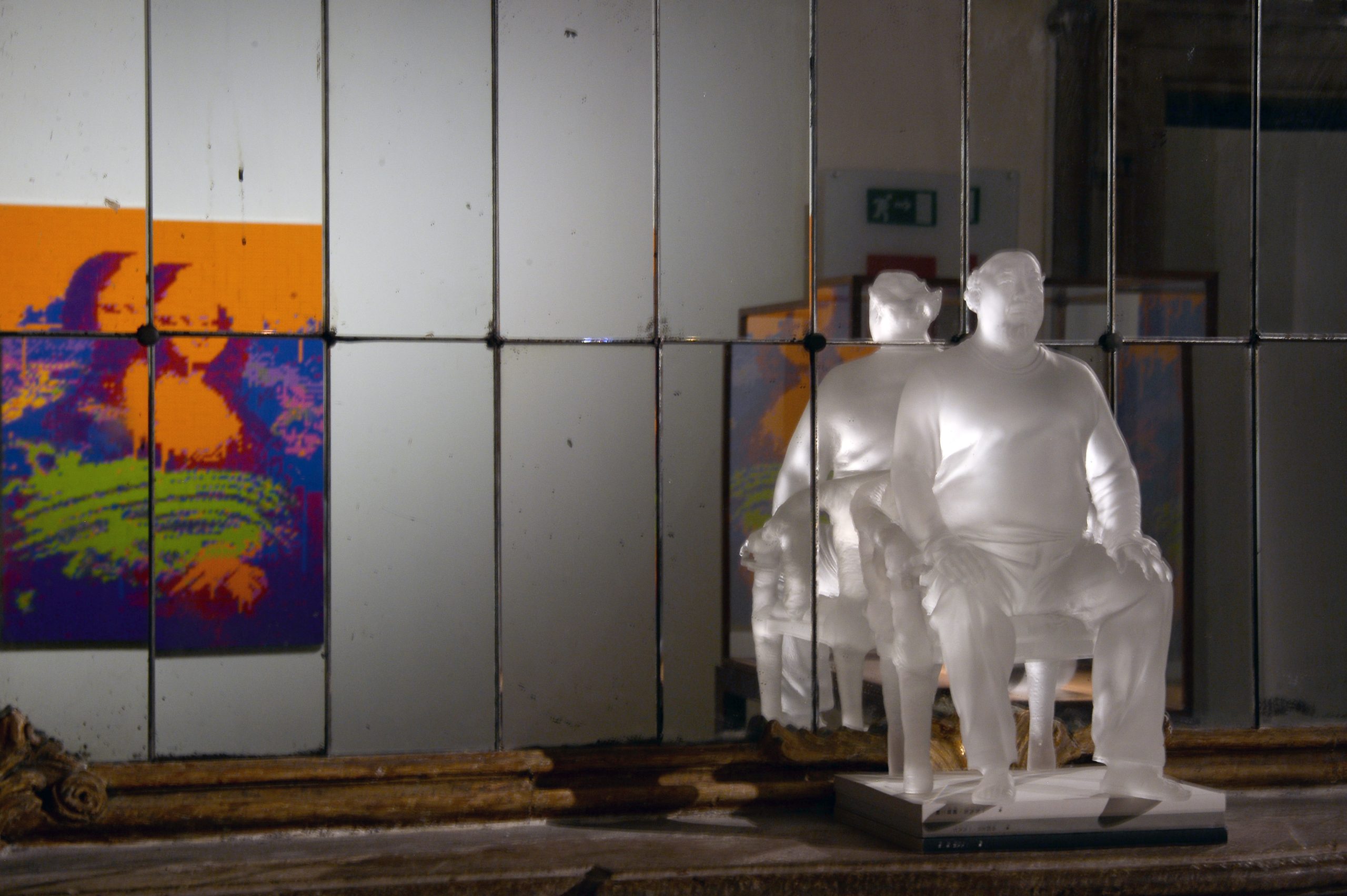 l'artista cinese Ai Weiwei durante l'allestimento della sua mostra personale "Who Am I?" a Palazzo Fava sede delle esposizioneìi di Genus Bononiae (Roberto Serra / Opera Laboratori Fiorentini)